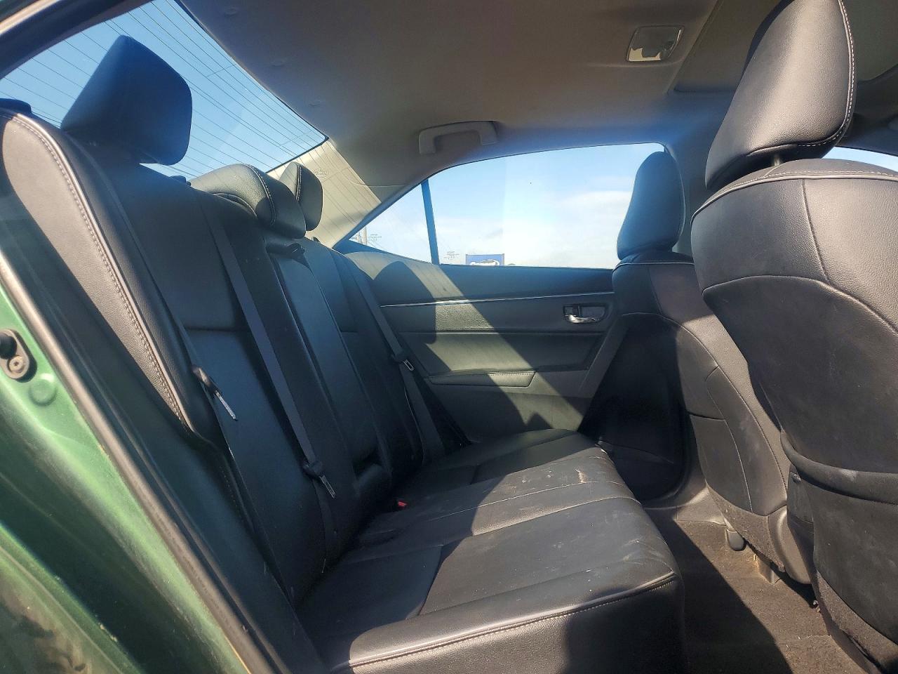 2016 TOYOTA COROLLA