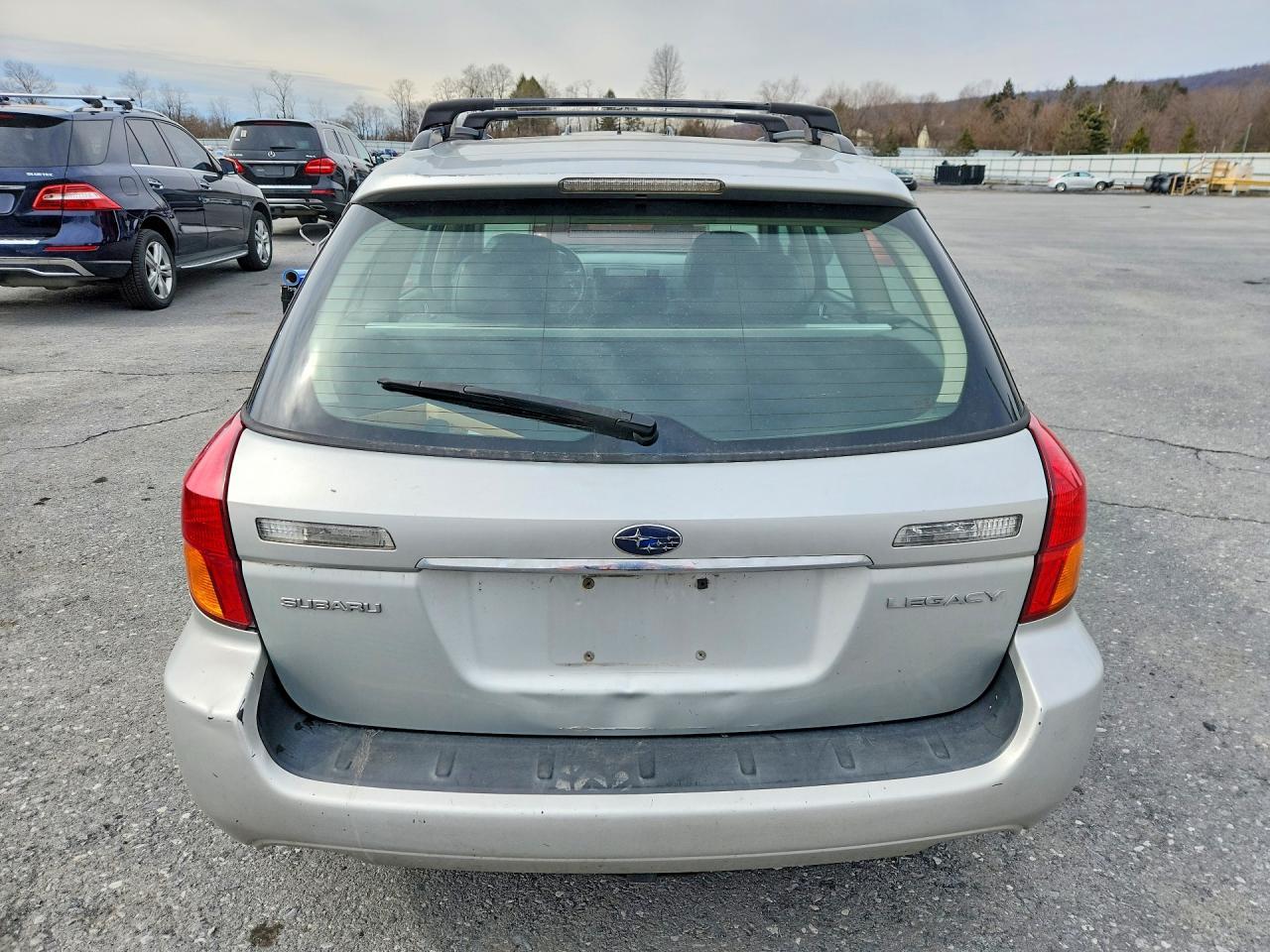 2005 SUBARU Legacy