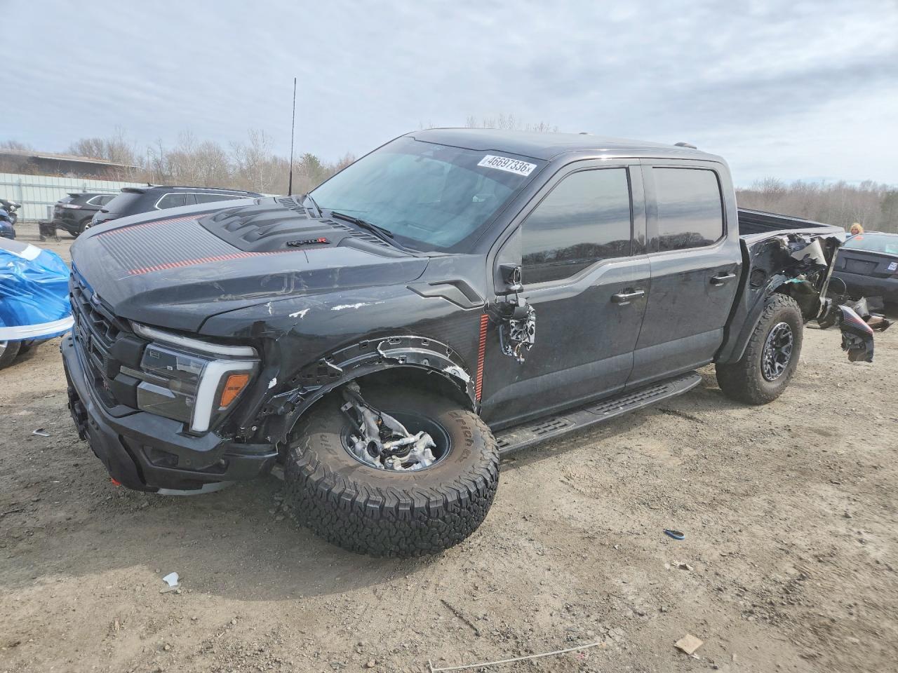 2025 FORD F-150 Lightning
