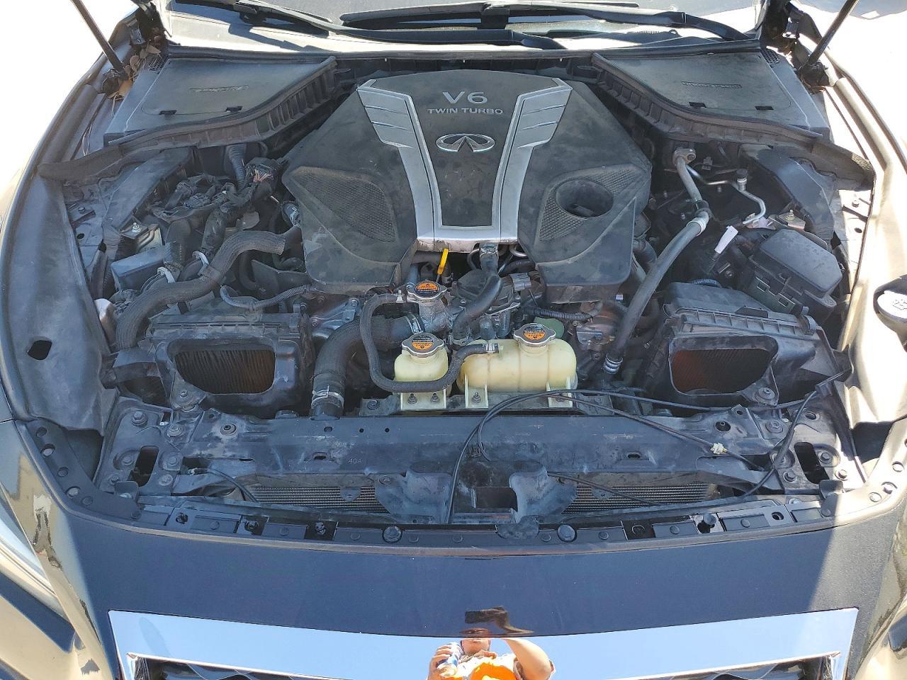 2017 INFINITI Q50