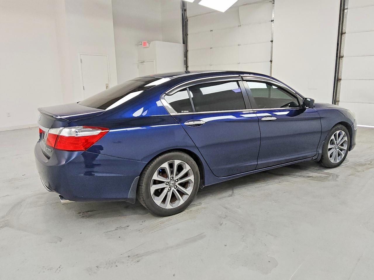 2015 HONDA ACCORD