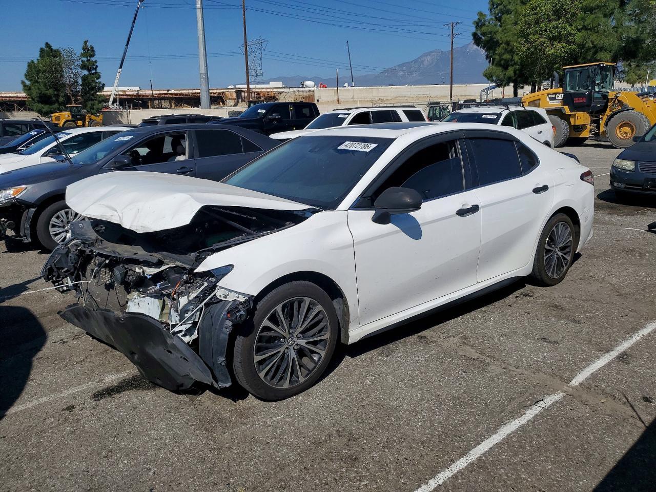 2018 TOYOTA CAMRY