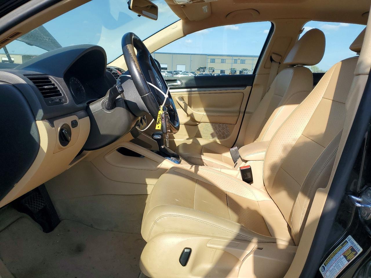 2009 VOLKSWAGEN JETTA