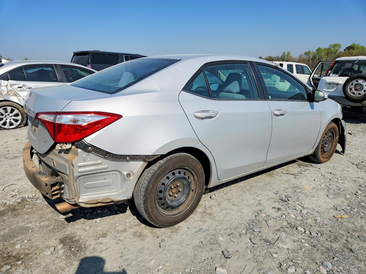 2016 TOYOTA COROLLA