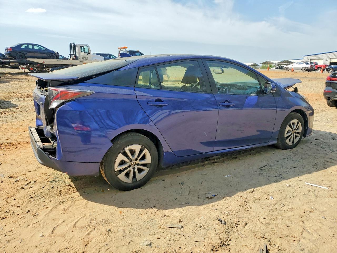 2016 TOYOTA PRIUS