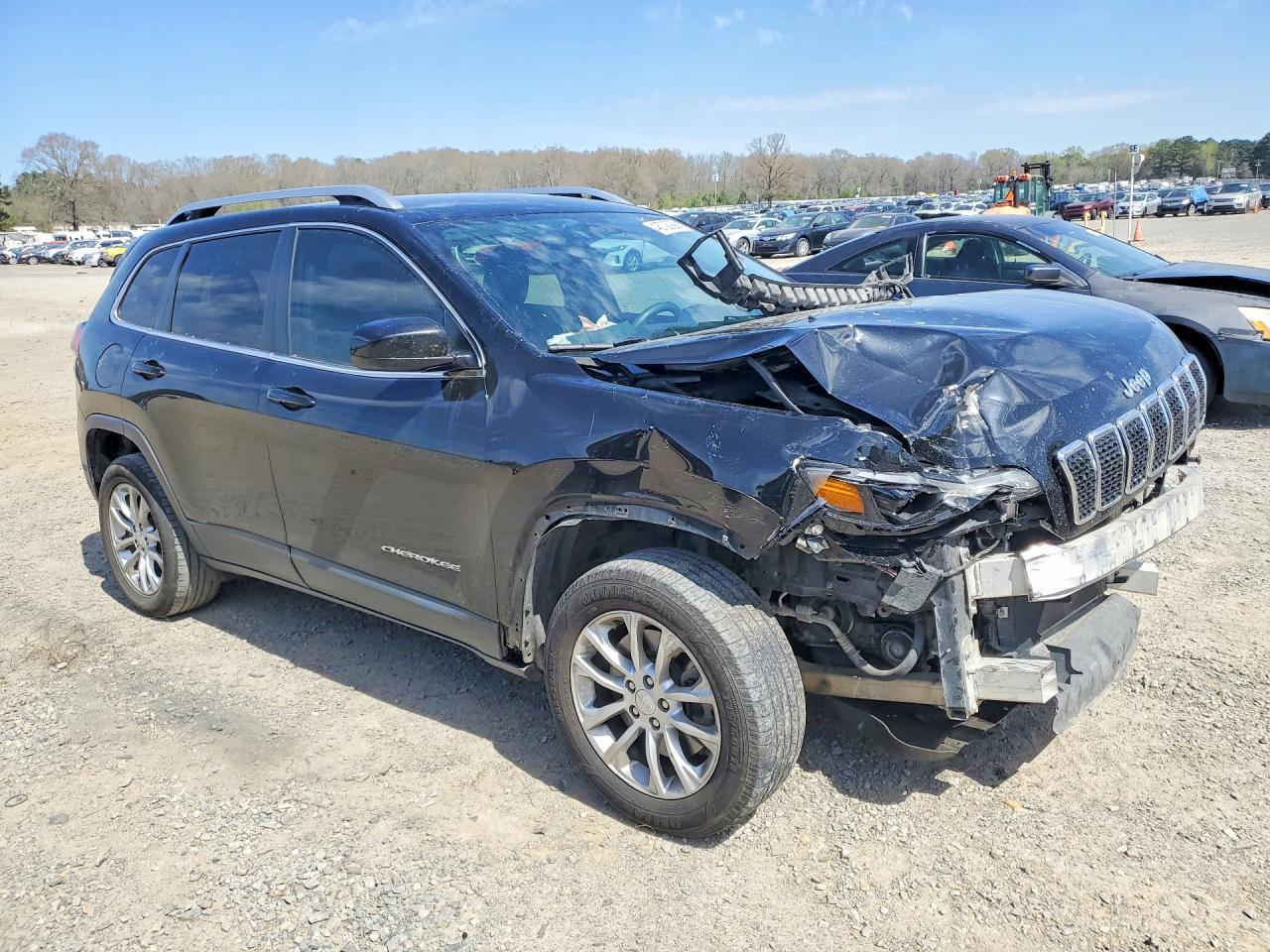2019 JEEP CHEROKEE