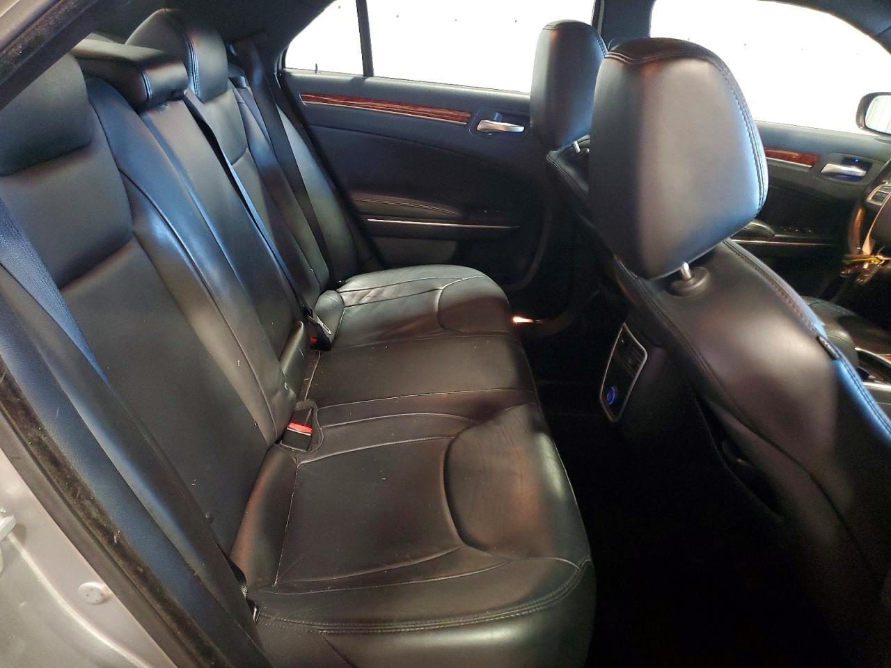 2014 CHRYSLER 300