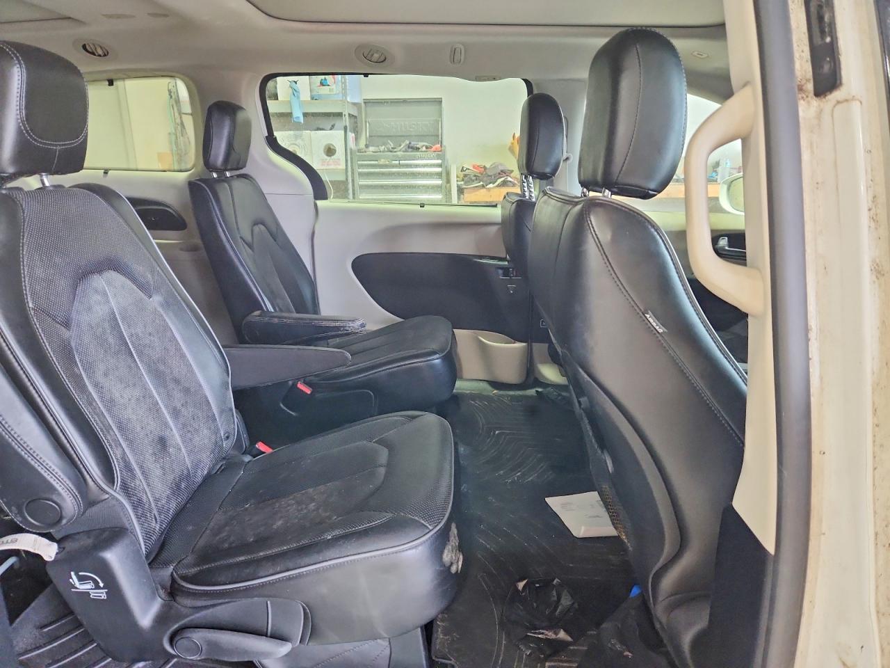 2019 CHRYSLER Pacifica