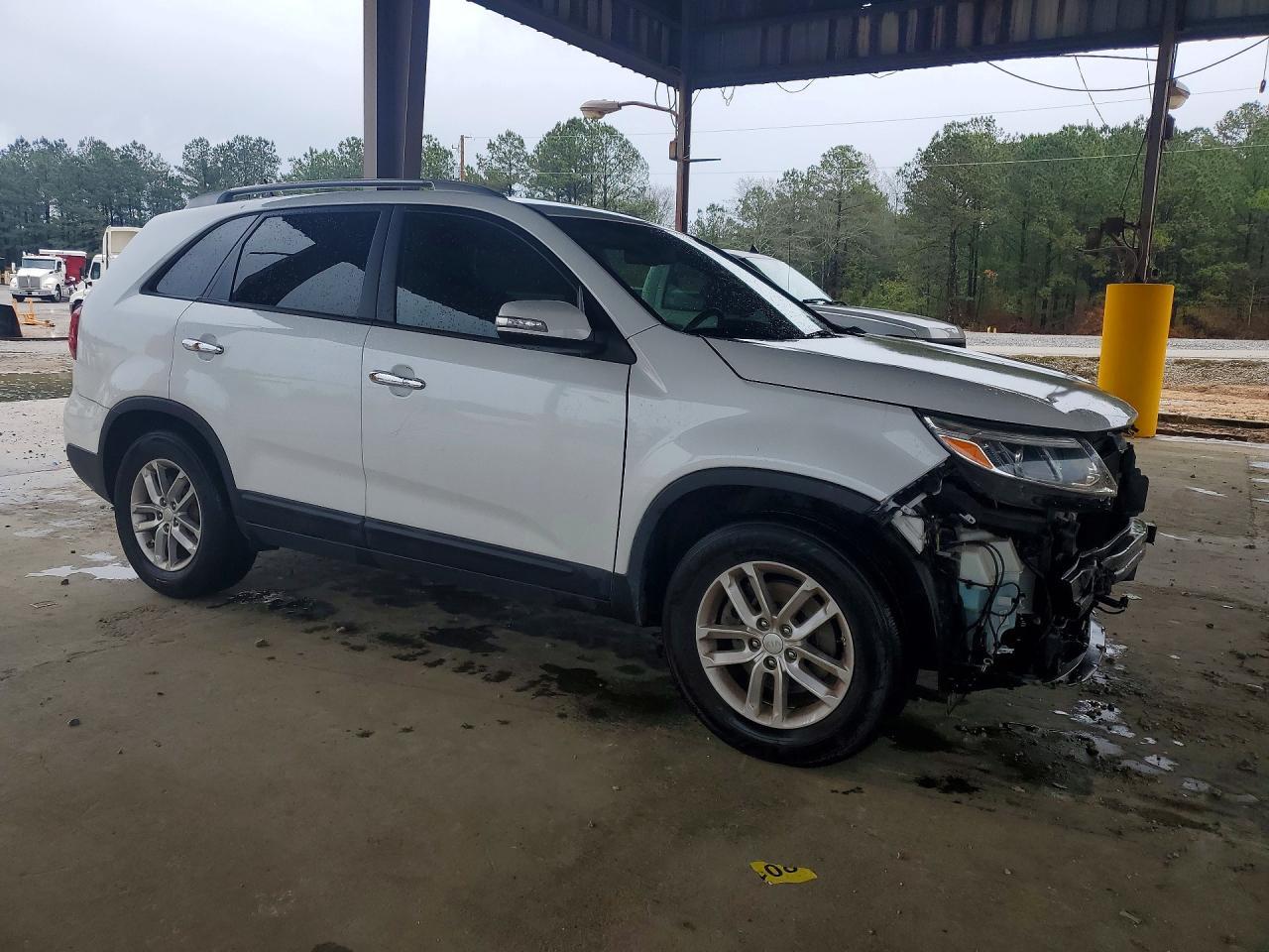 2015 KIA SORENTO