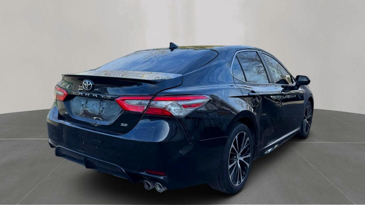 2019 TOYOTA CAMRY