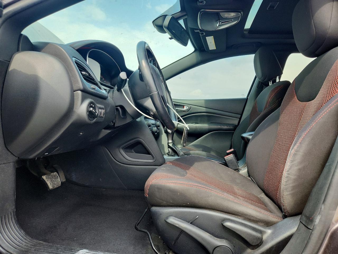 2015 DODGE Dart