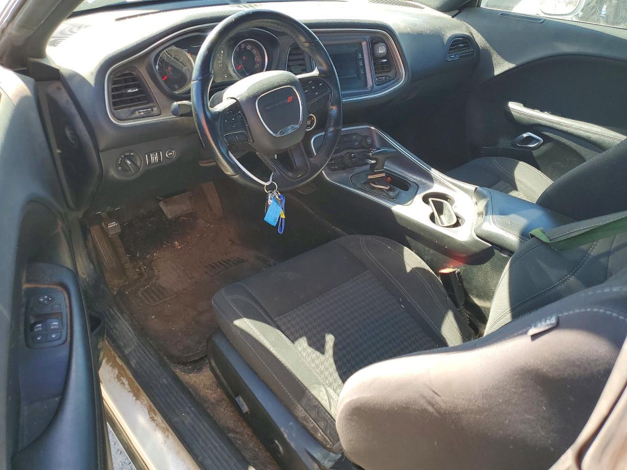 2017 DODGE Challenger
