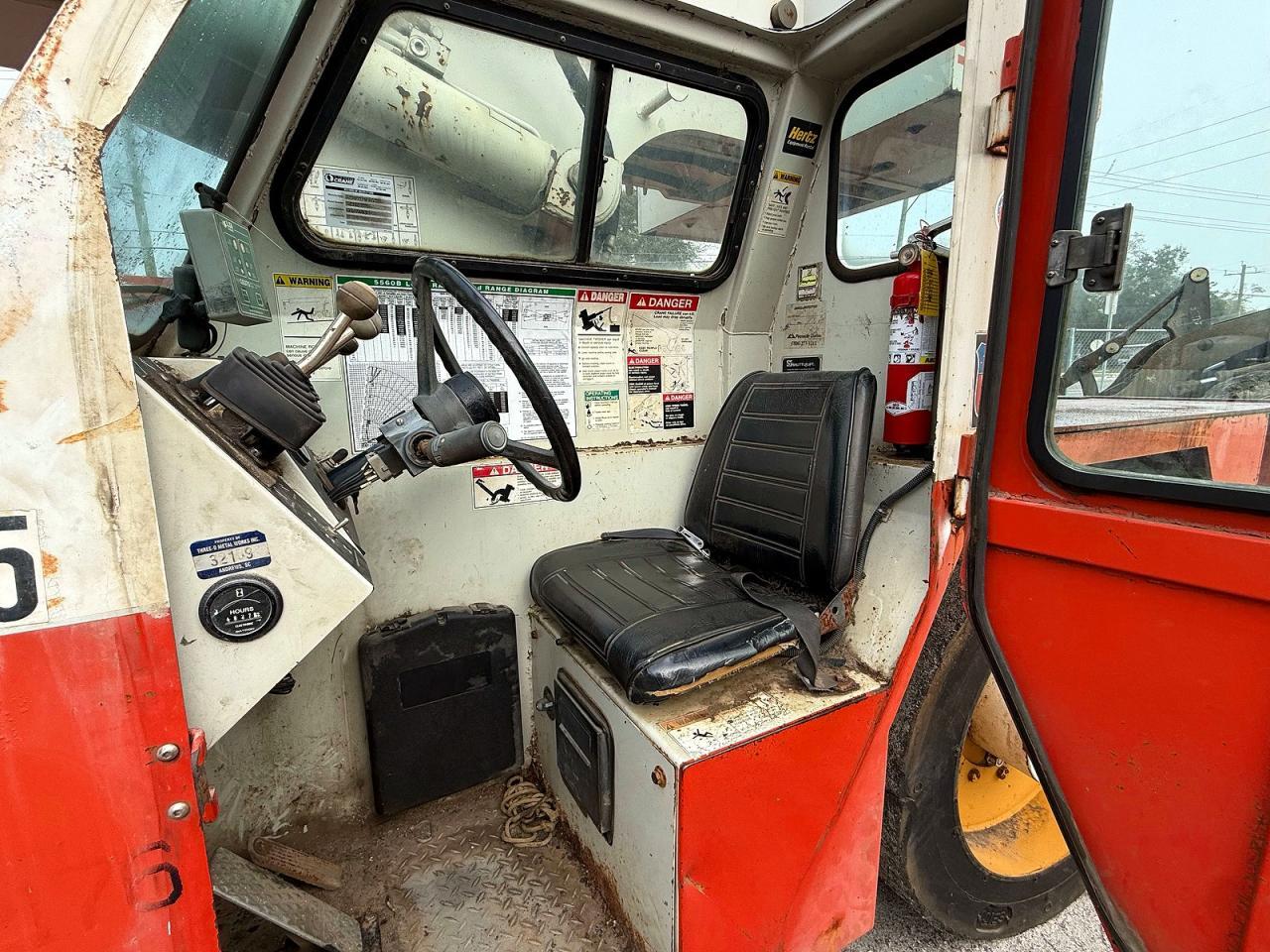 2003 Shuttlelift 5560b
