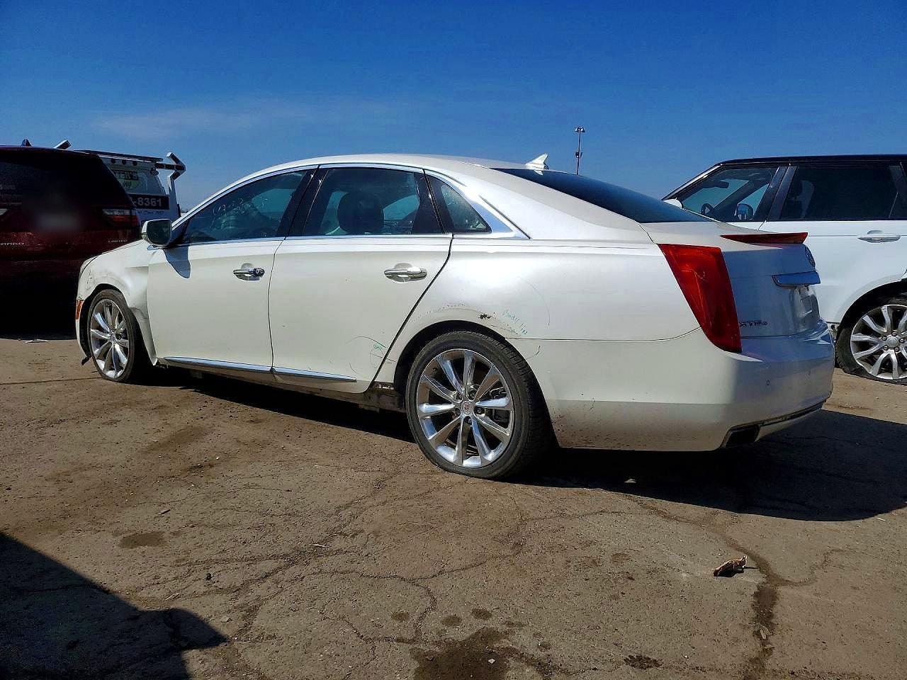 2013 CADILLAC XTS