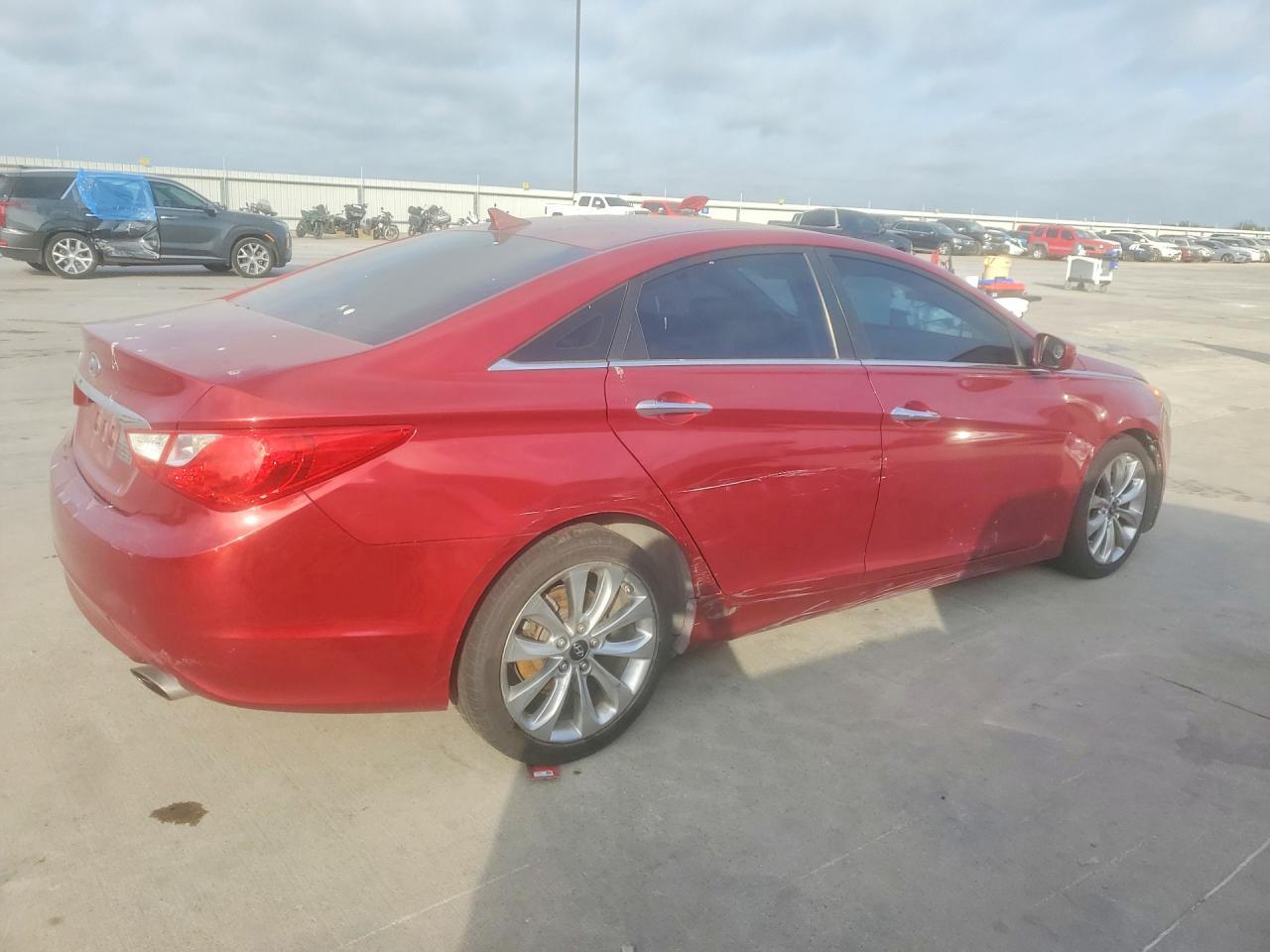 2011 HYUNDAI SONATA