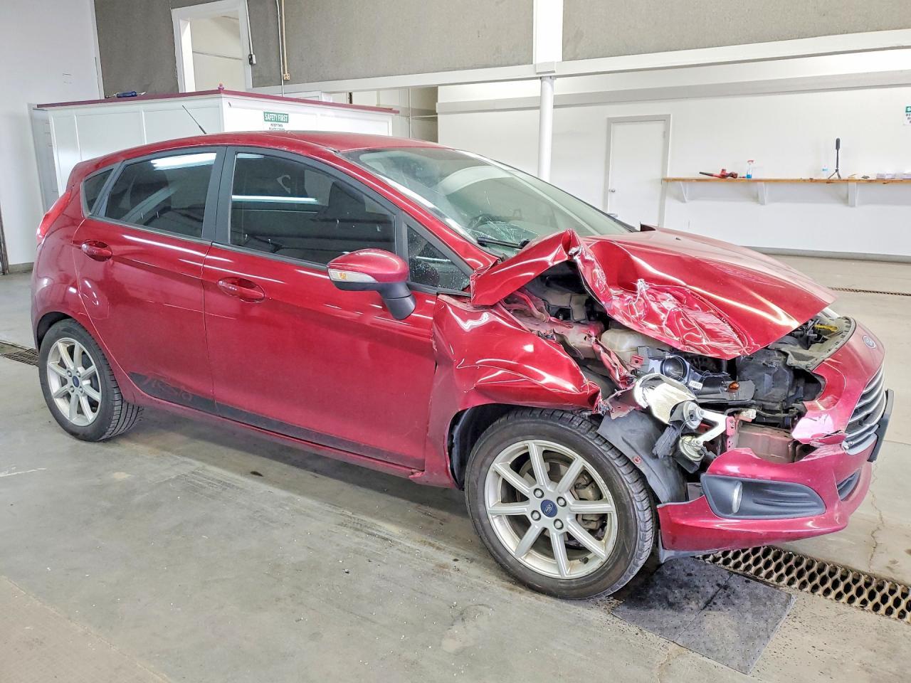 2016 FORD Fiesta