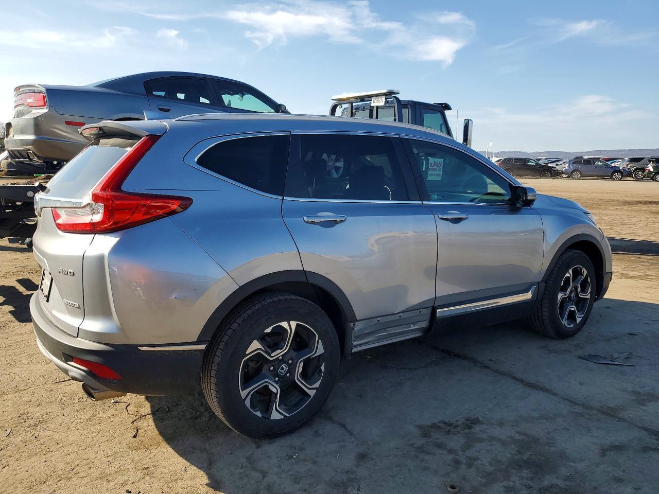2018 HONDA CR-V