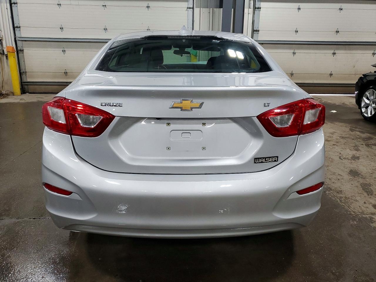 2017 CHEVROLET CRUZE