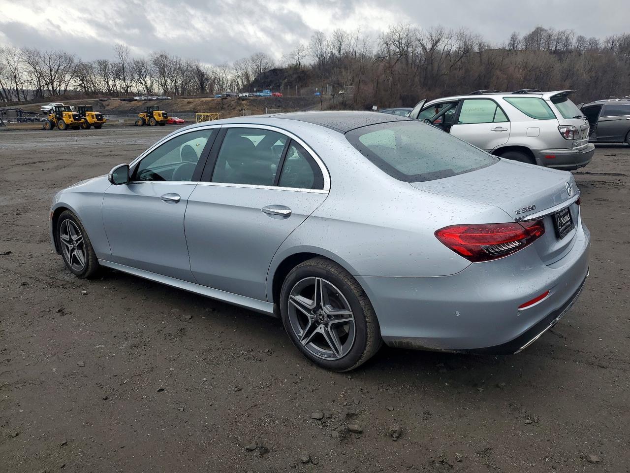 2021 MERCEDES-BENZ E-Class