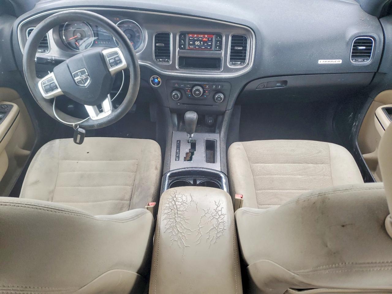 2011 DODGE CHARGER
