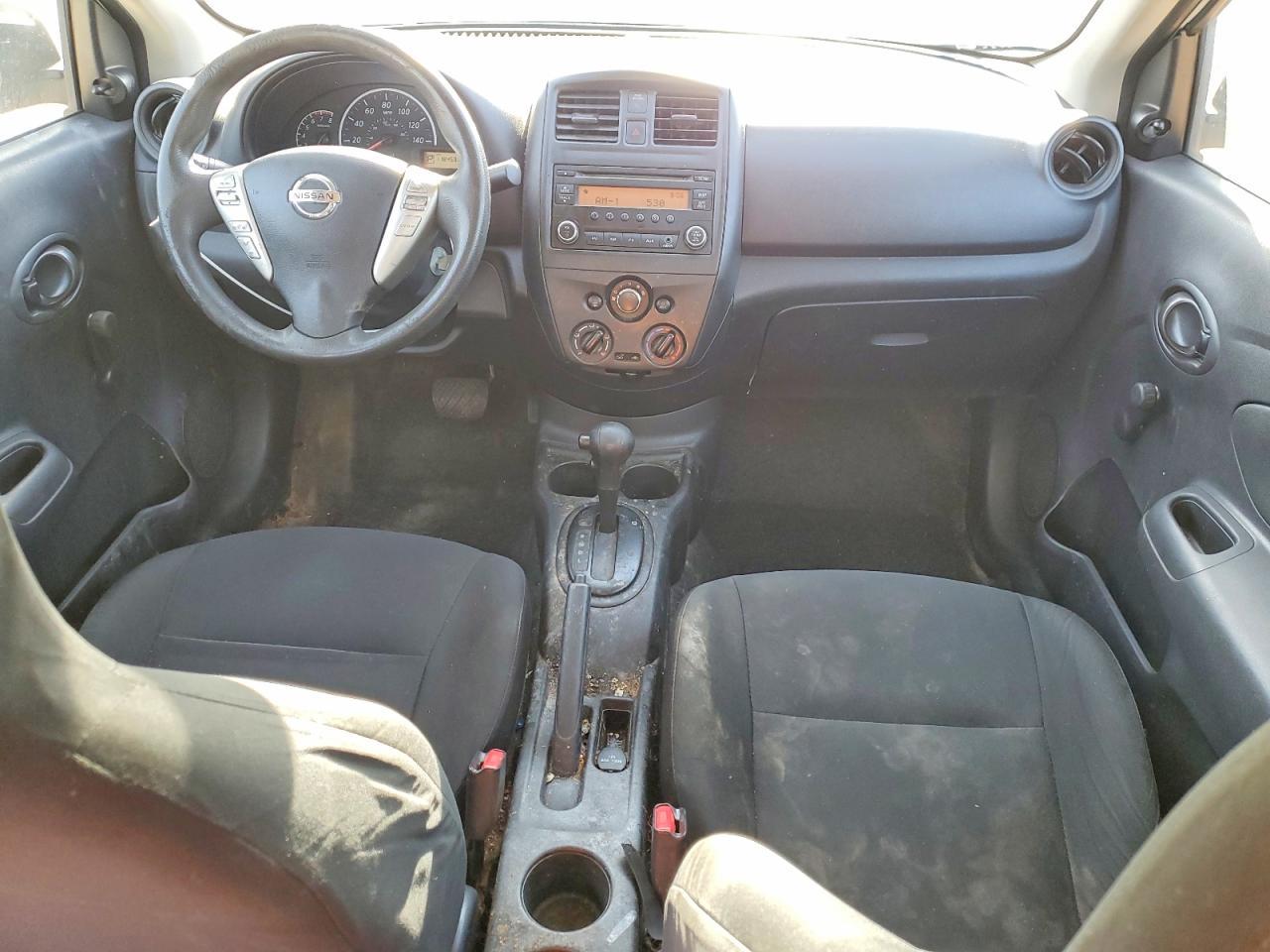 2015 NISSAN VERSA