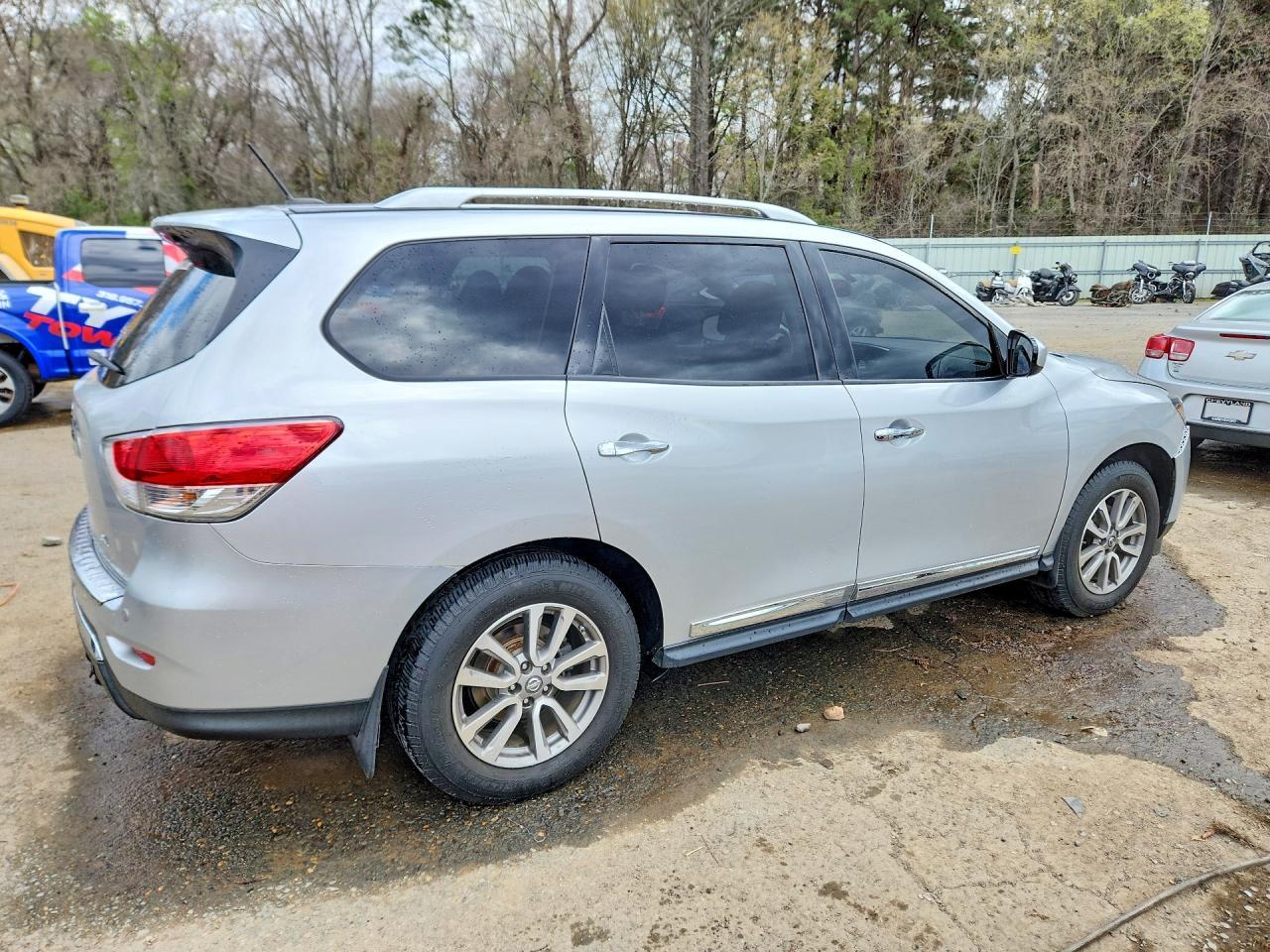 2014 NISSAN PATHFINDER