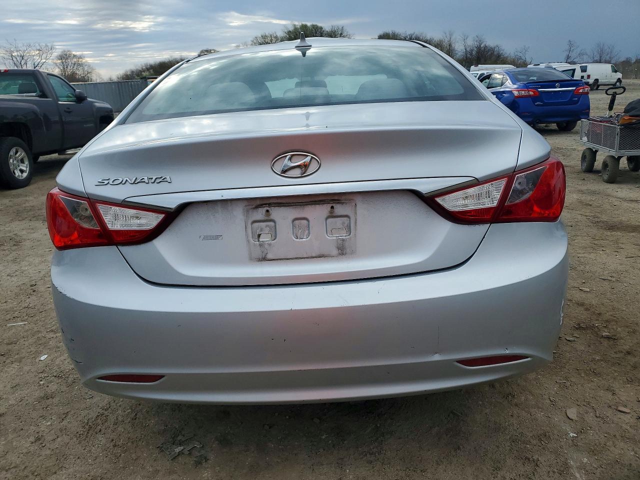 2013 HYUNDAI SONATA