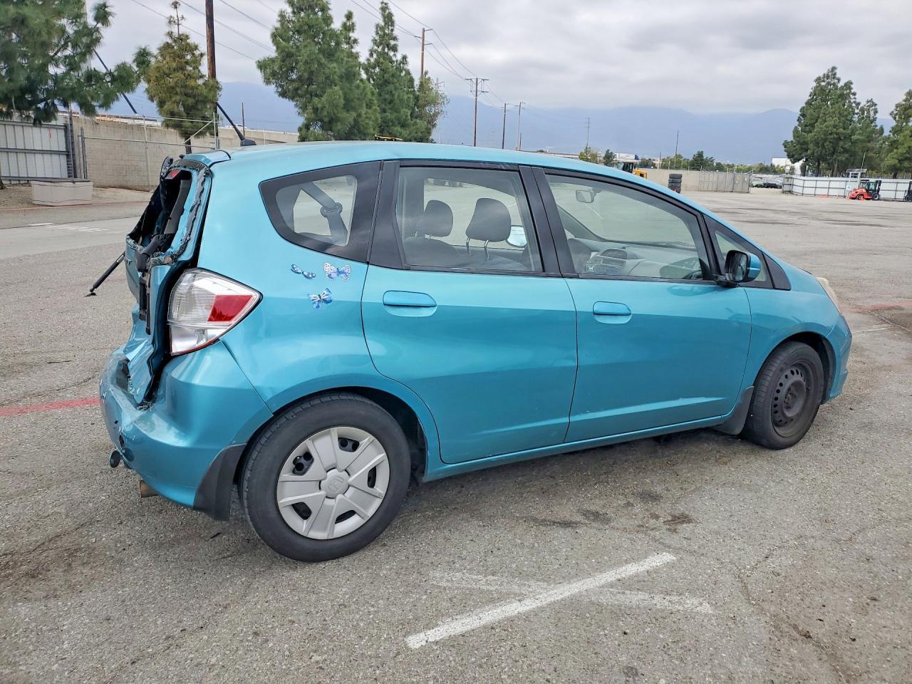 2013 HONDA FIT