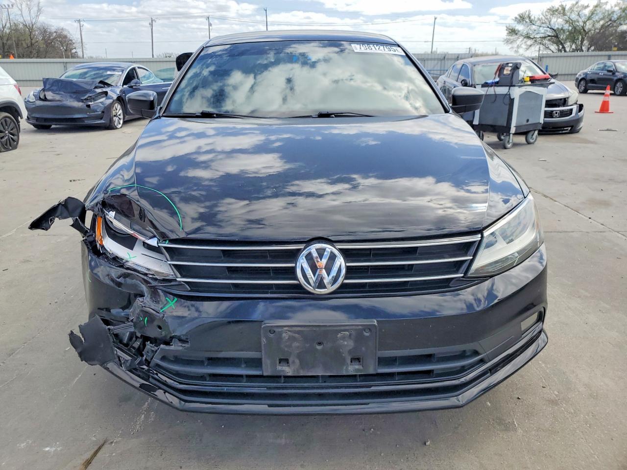 2016 VOLKSWAGEN JETTA