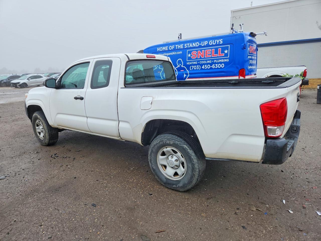 2016 TOYOTA TACOMA