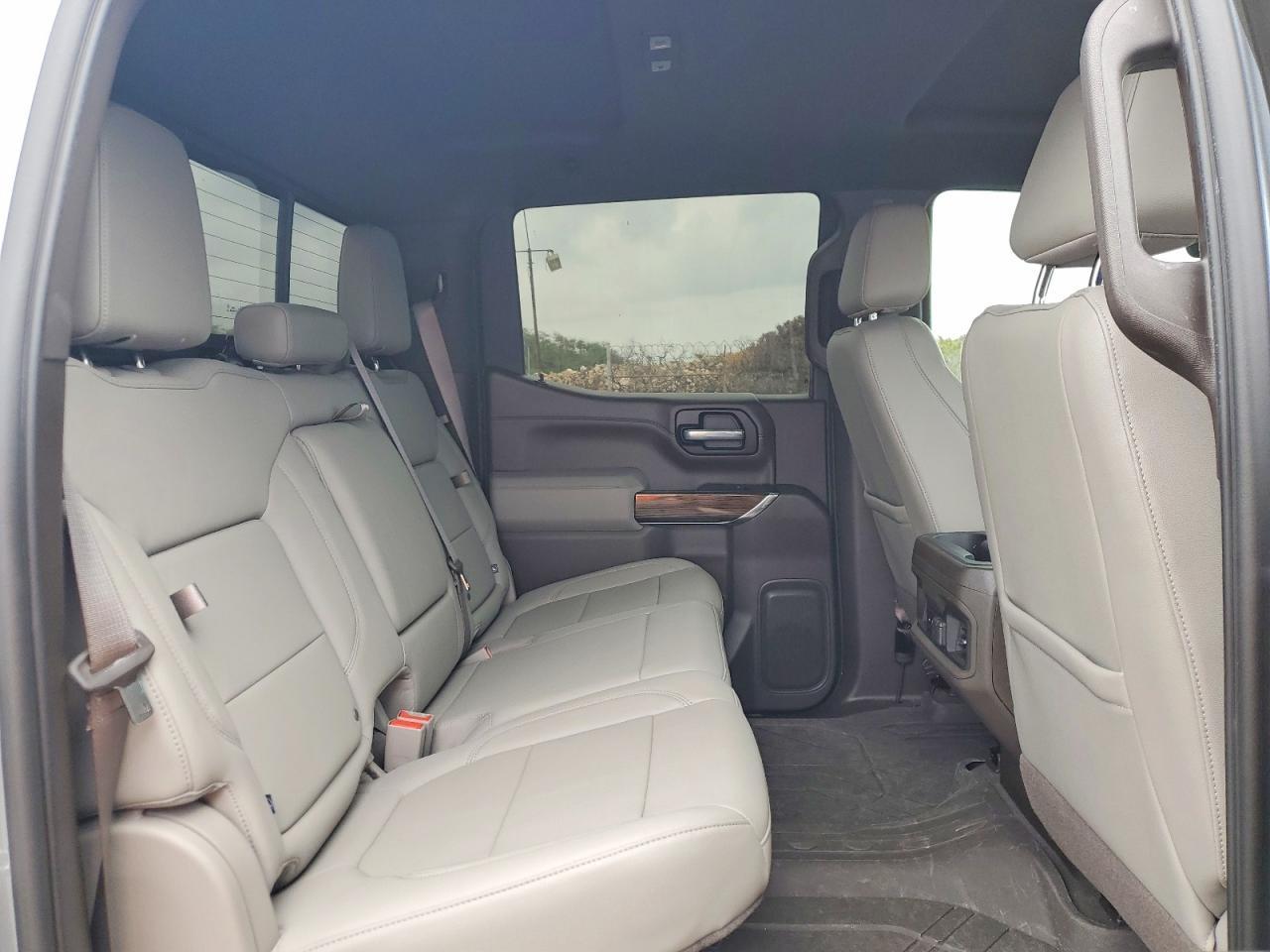 2021 CHEVROLET Silverado