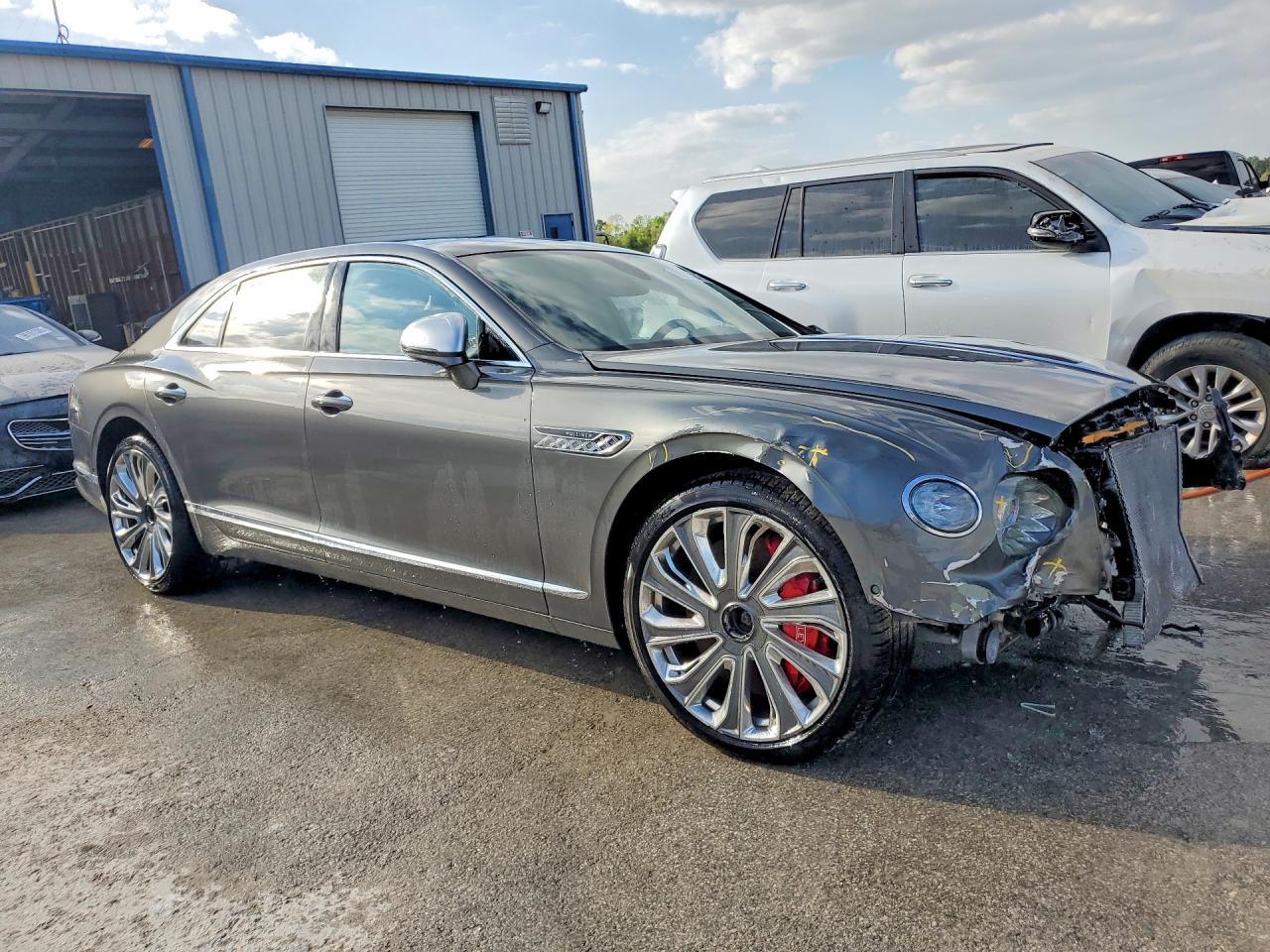 2023 BENTLEY Flying Spur