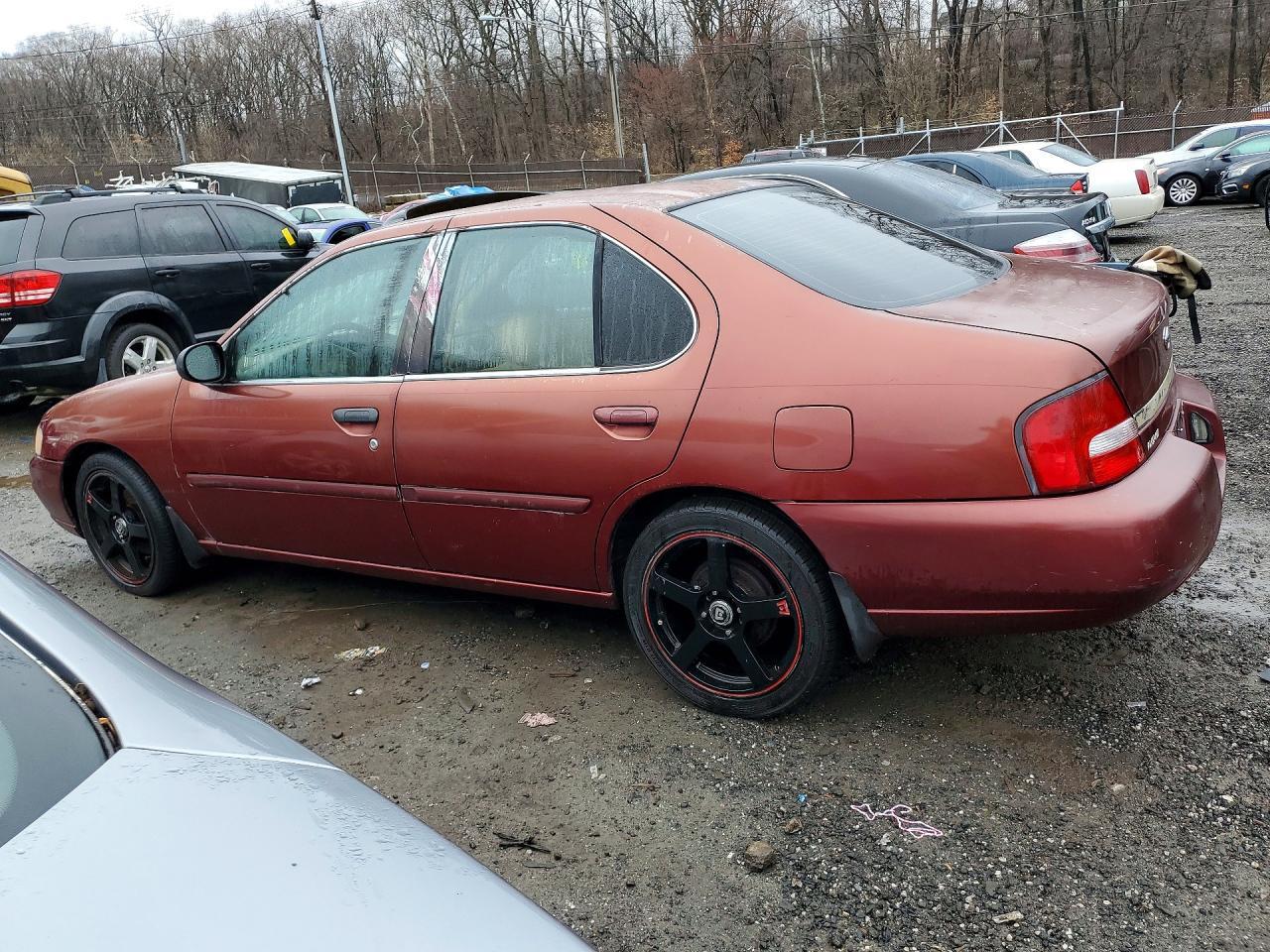 2001 NISSAN ALTIMA