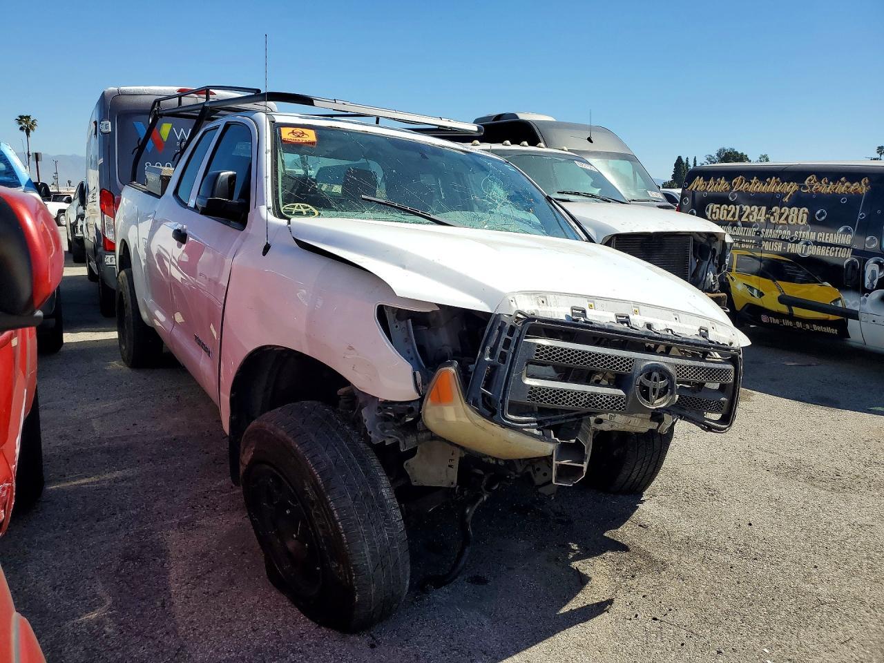2012 TOYOTA TUNDRA
