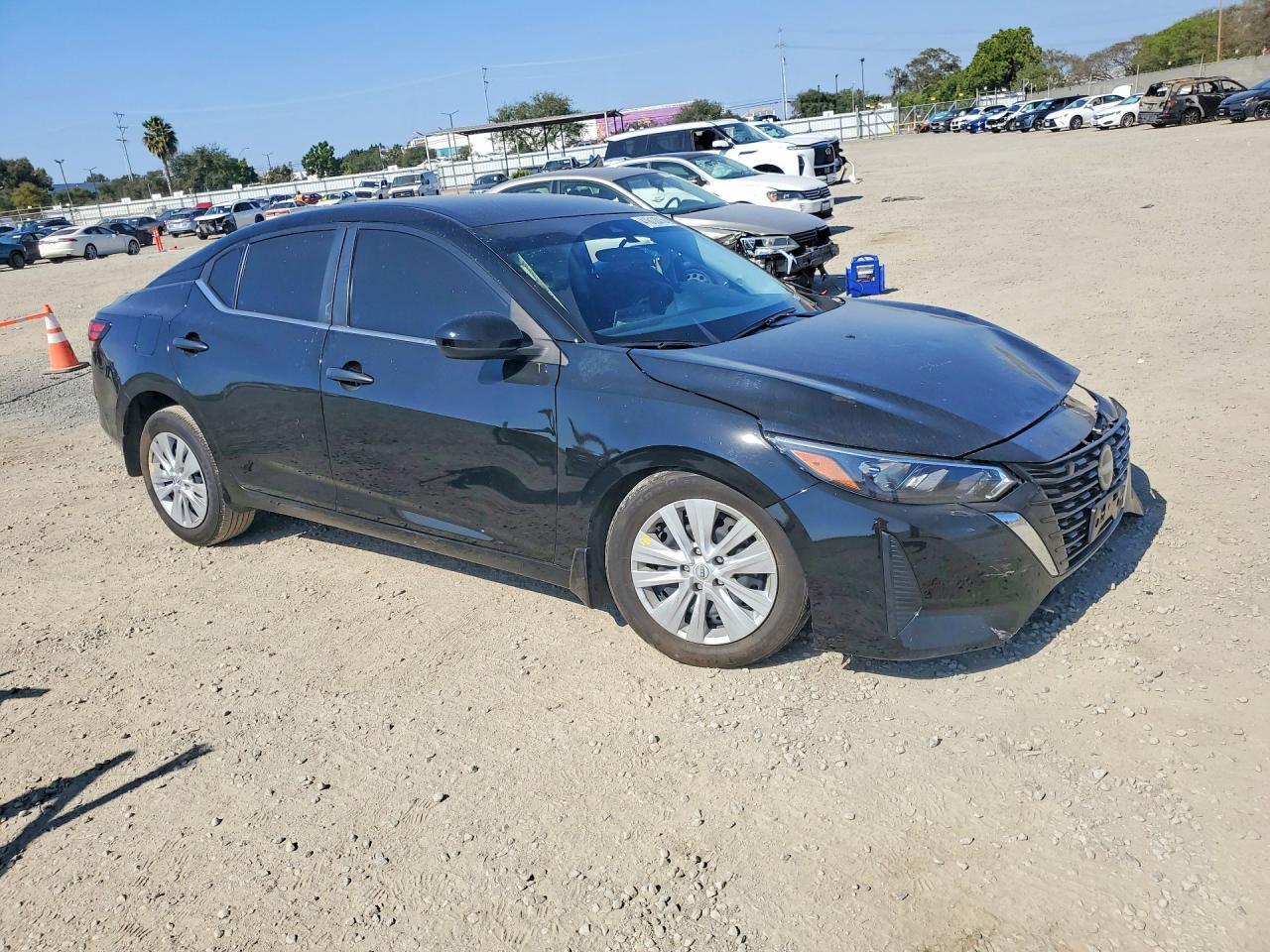 2025 NISSAN SENTRA