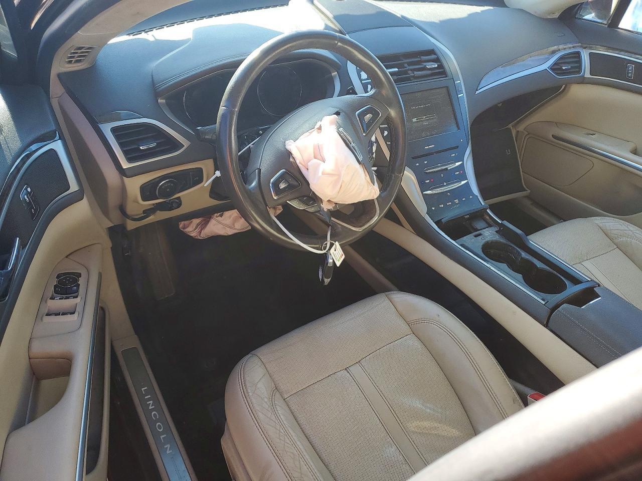 2016 LINCOLN MKZ