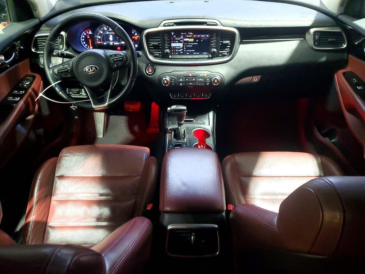 2018 KIA SORENTO