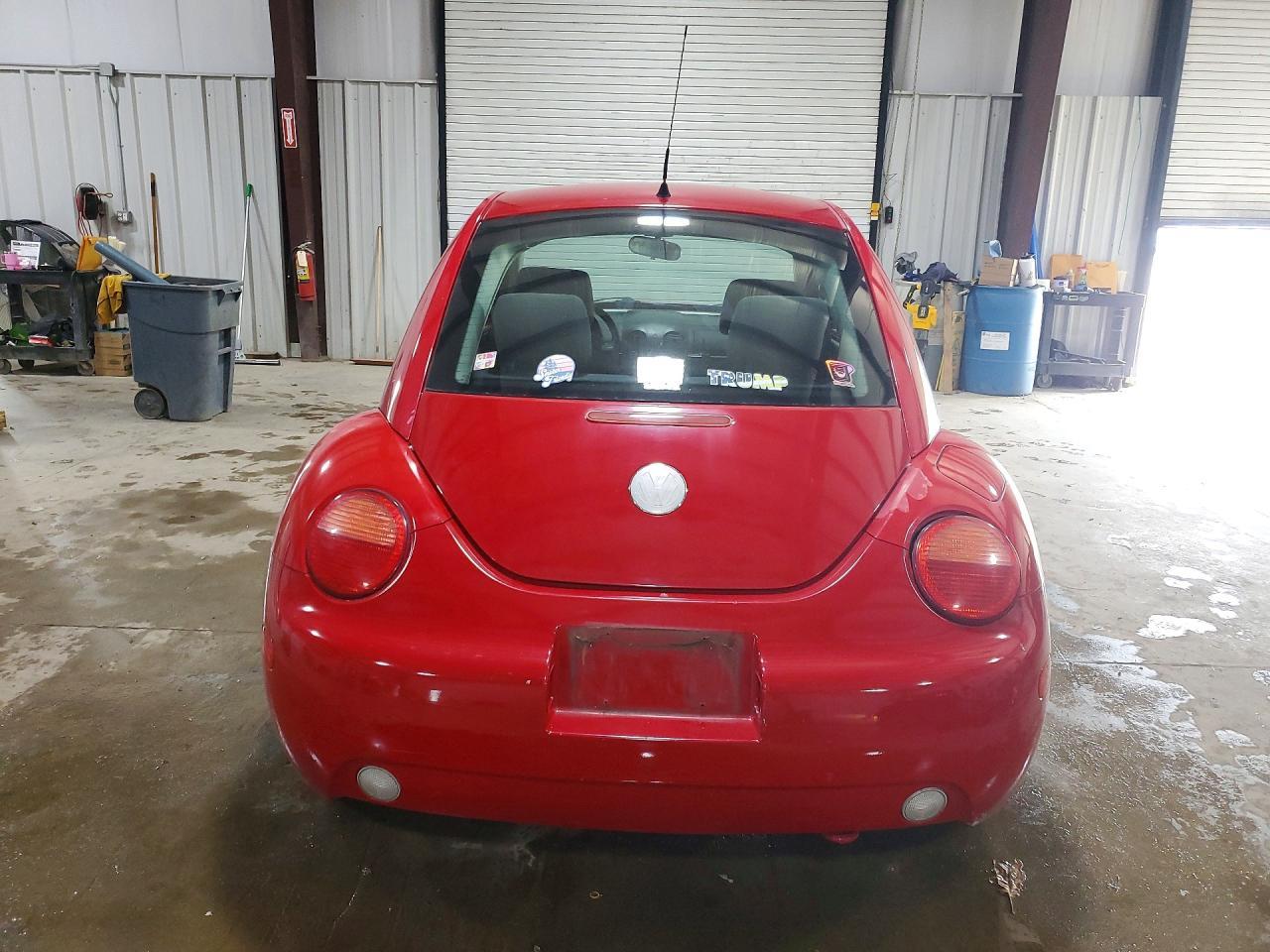 2005 VOLKSWAGEN Beetle