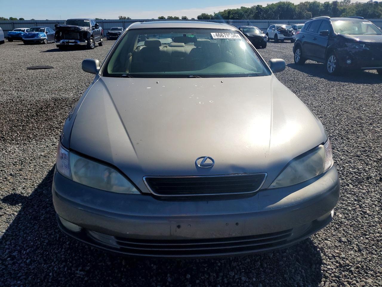 1999 LEXUS Es 300