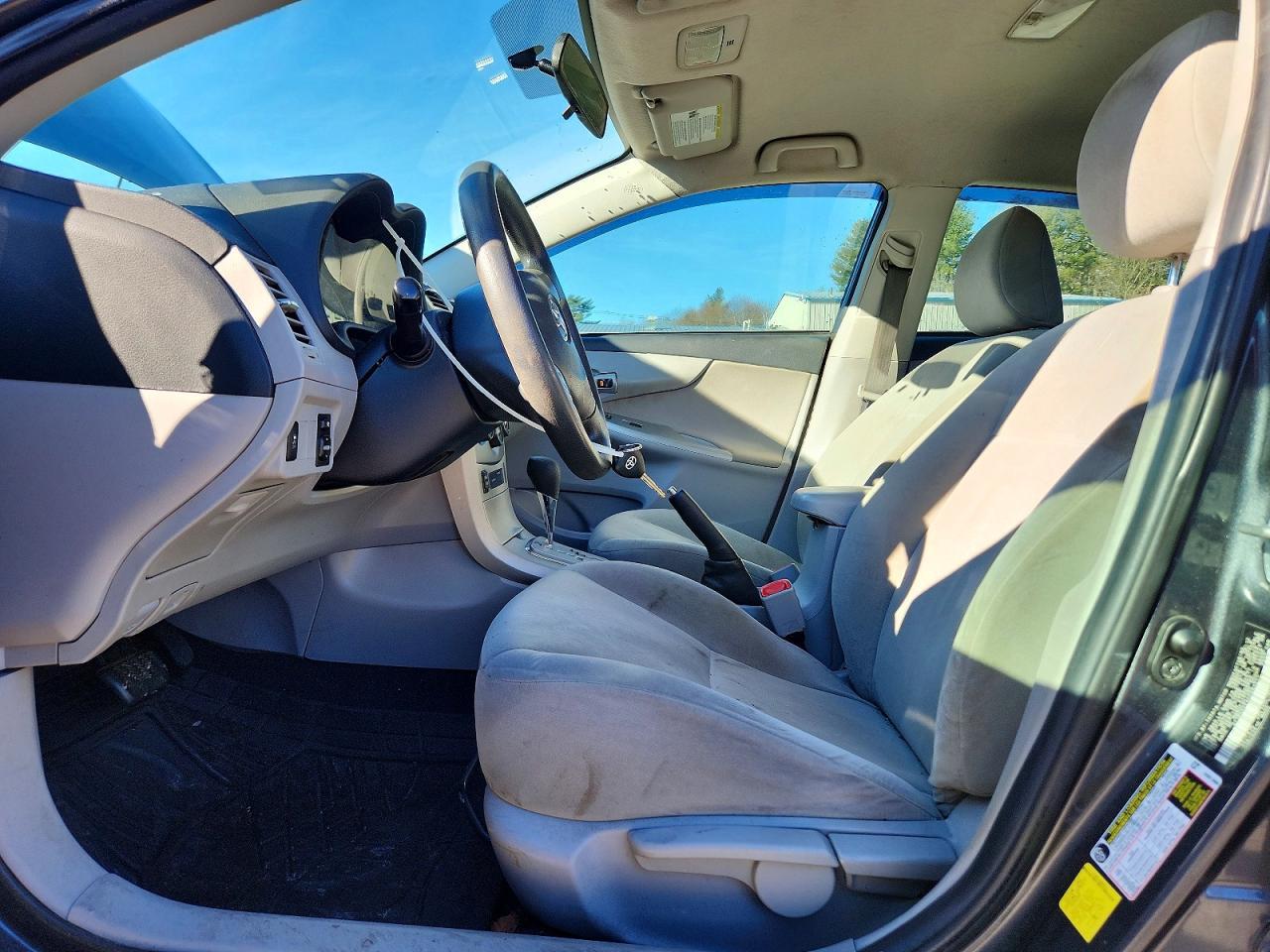 2012 TOYOTA COROLLA