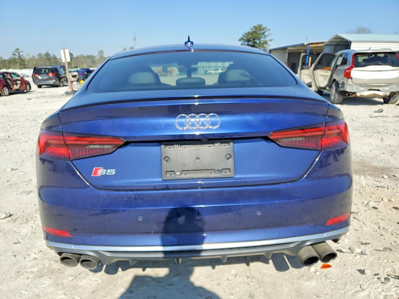 2018 AUDI S5