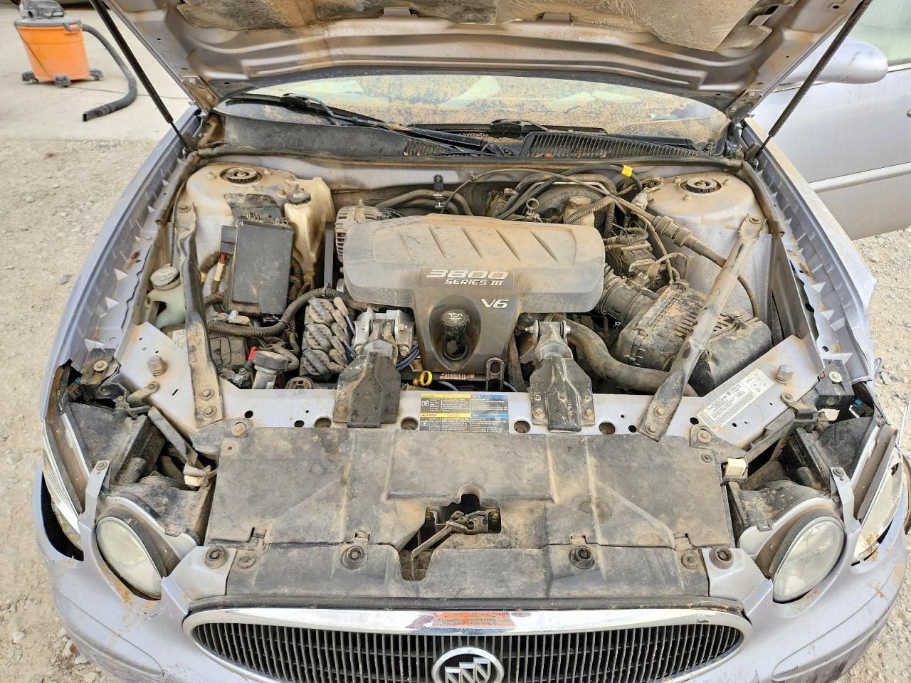 2005 BUICK LACROSSE