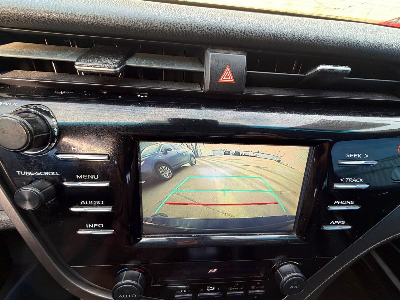 2018 TOYOTA CAMRY