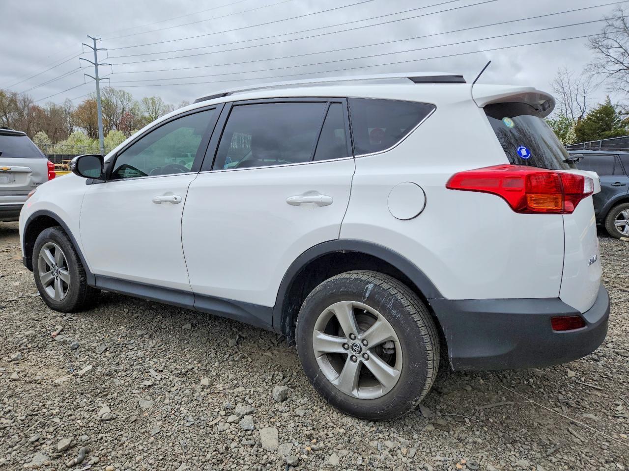 2015 TOYOTA RAV4