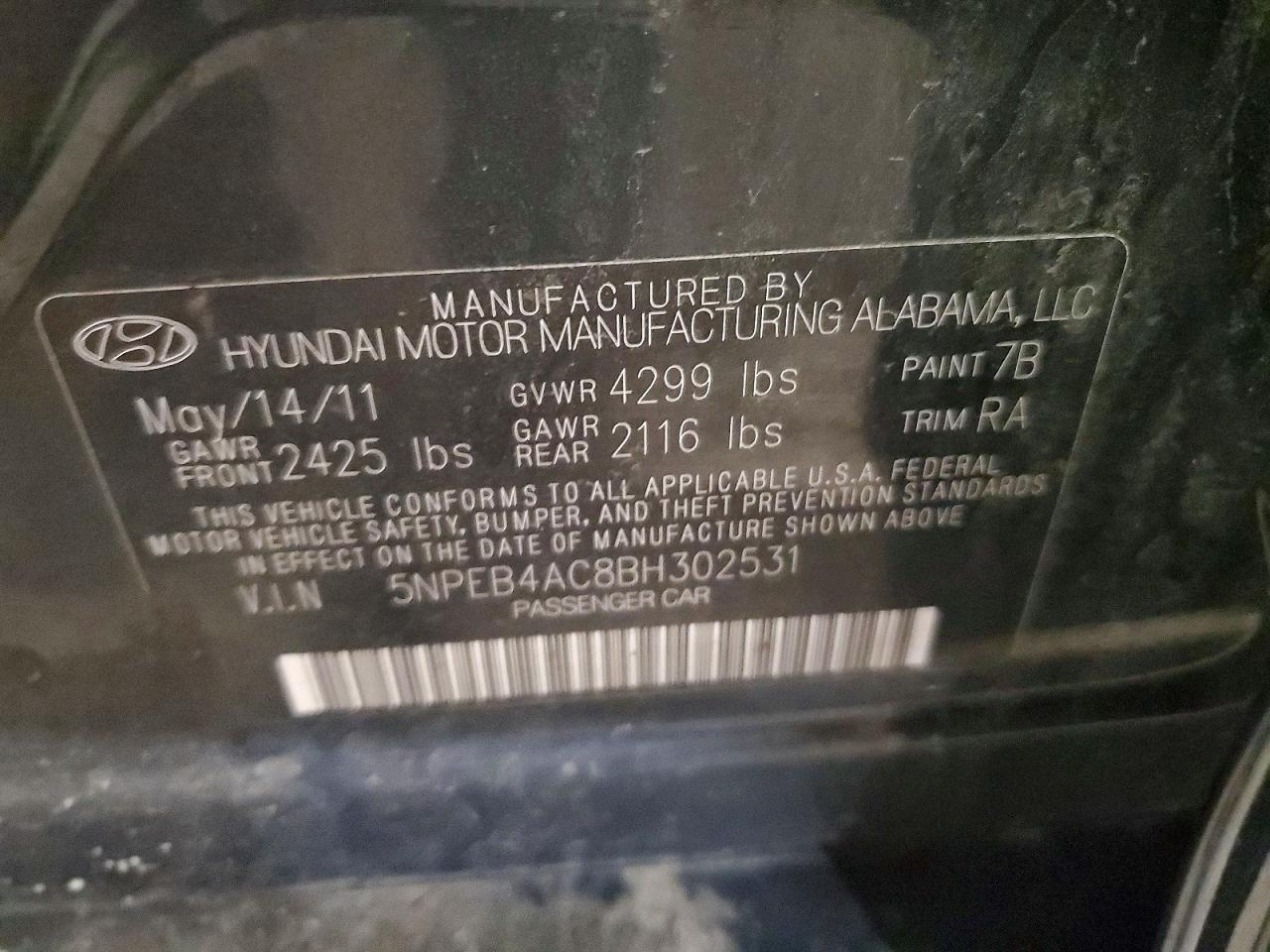 2011 HYUNDAI SONATA