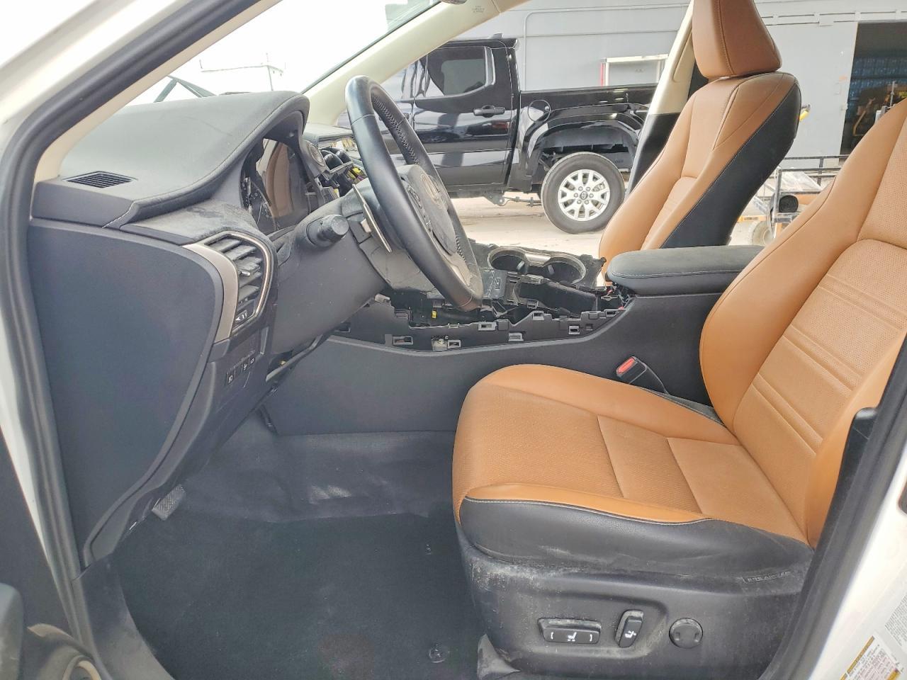 2018 LEXUS NX 300