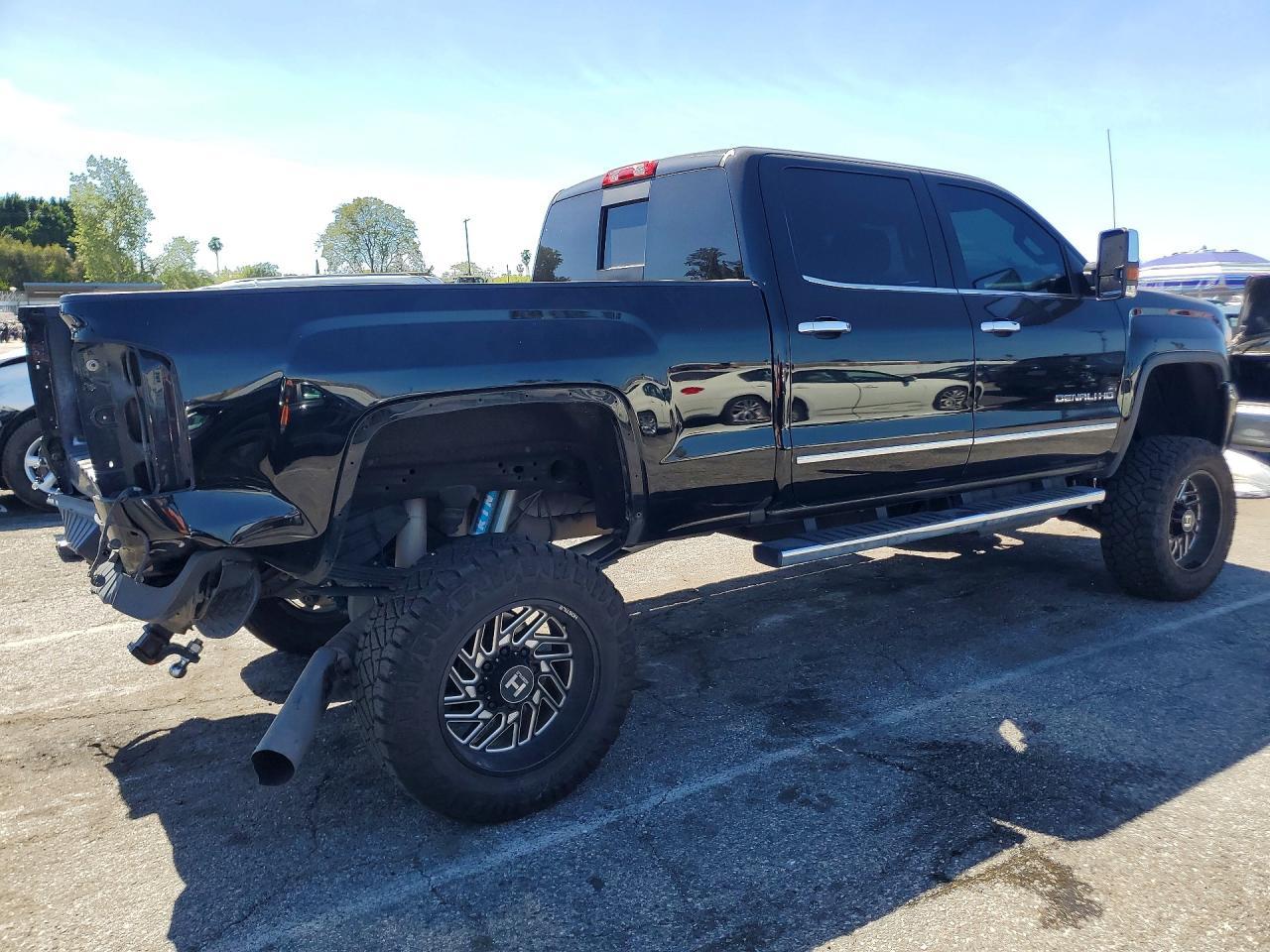 2018 GMC Sierra