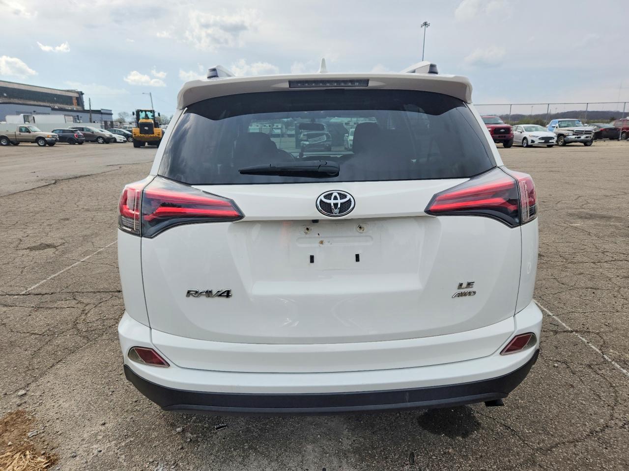2016 TOYOTA RAV4