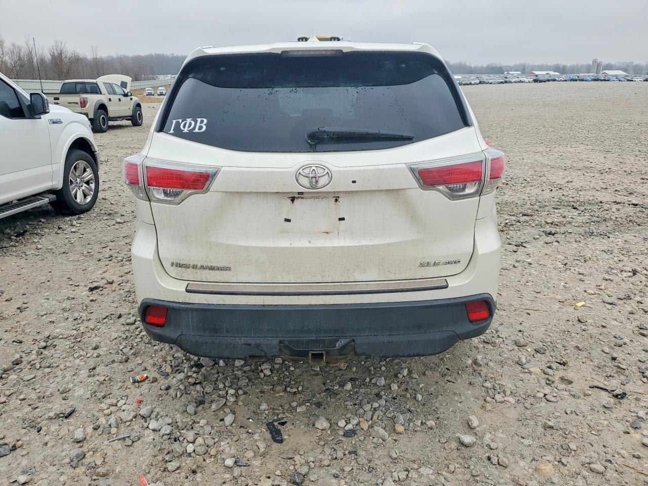 2014 TOYOTA HIGHLANDER