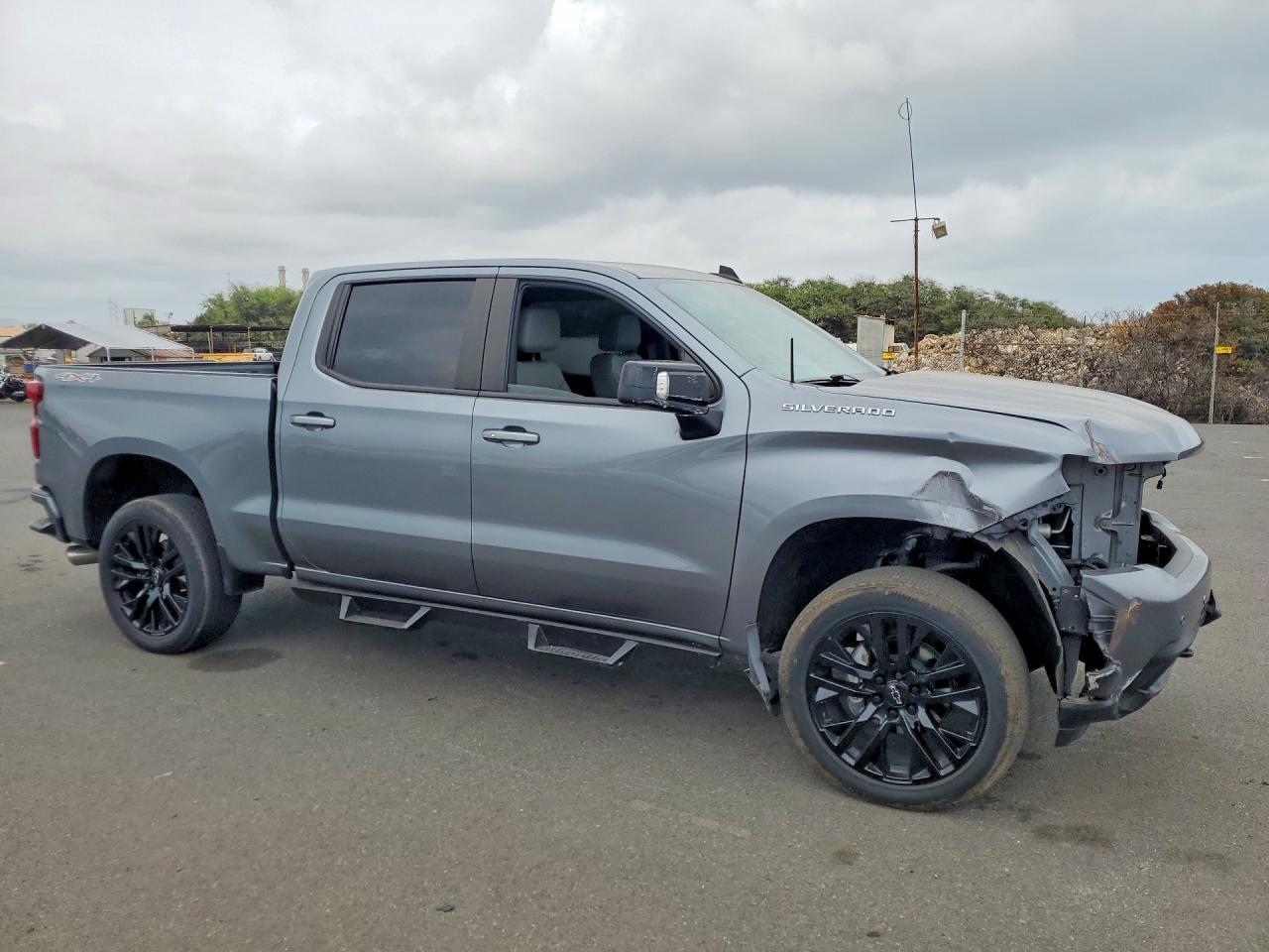 2021 CHEVROLET Silverado
